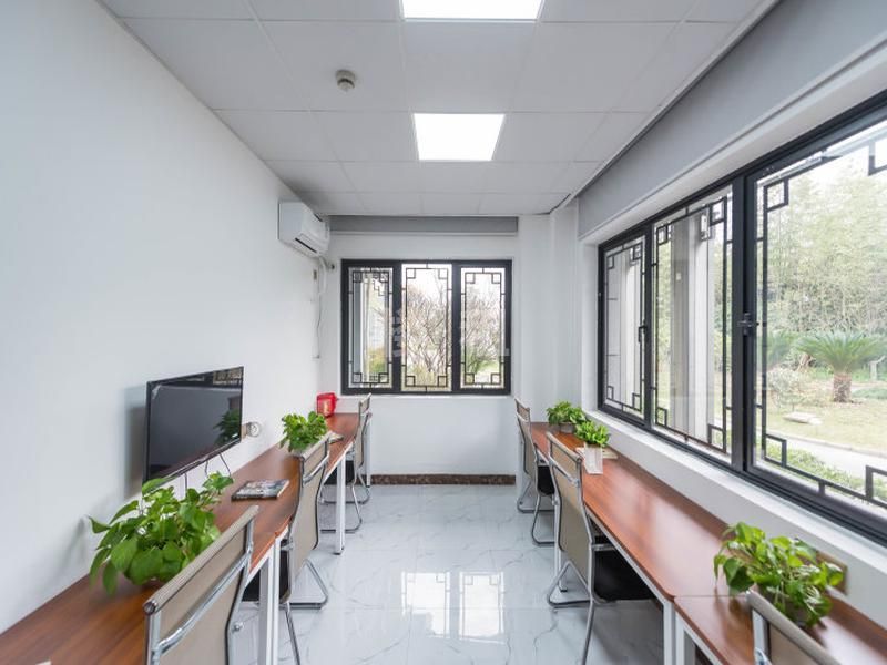 川沙 第一际企业孵化园（第一际孵化园（浦东）） 独立办公室 精装修